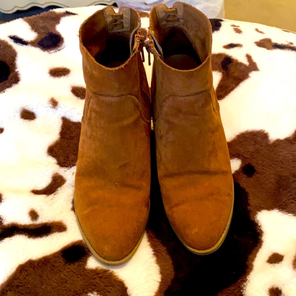 Women’s ankle boots